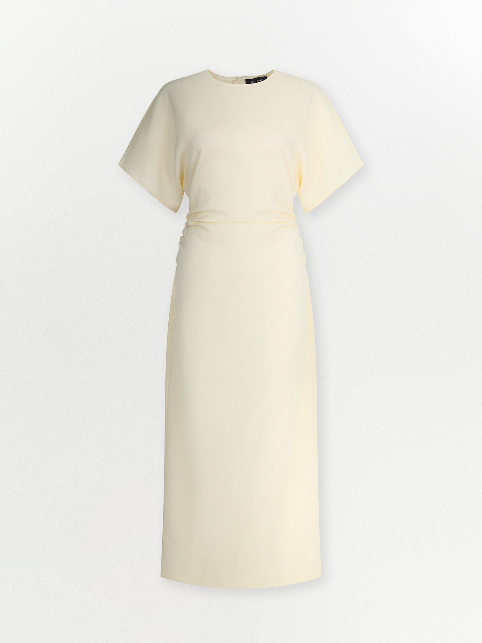 Однотонное платье